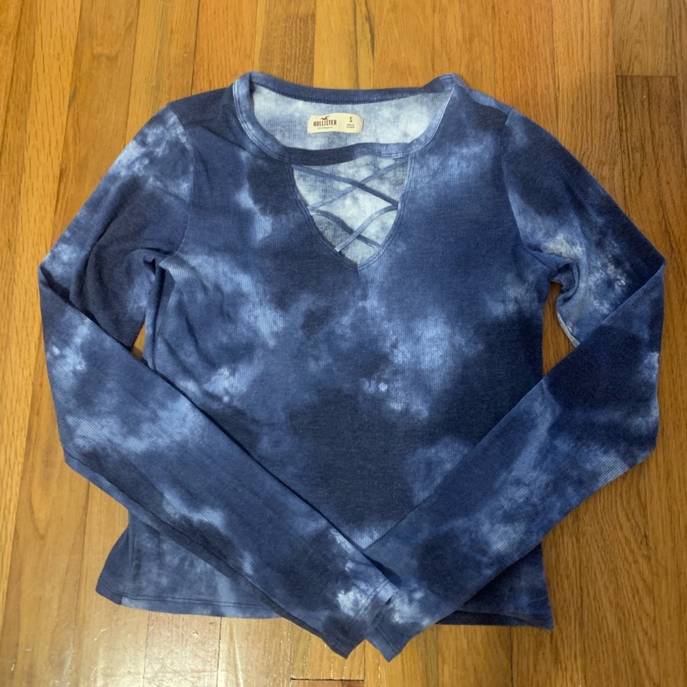 Hollister long sleeve shirt